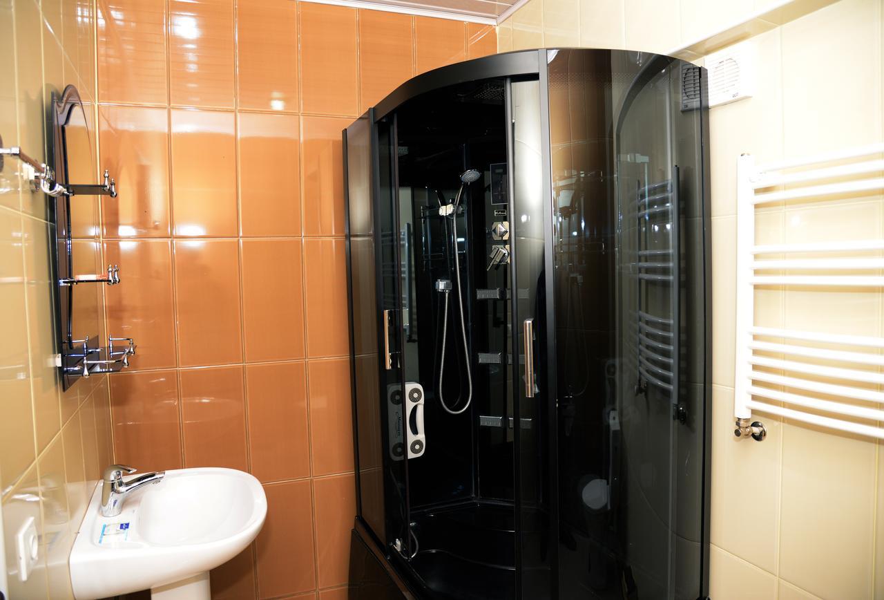 Hotel Elegant Tbilisi Luaran gambar