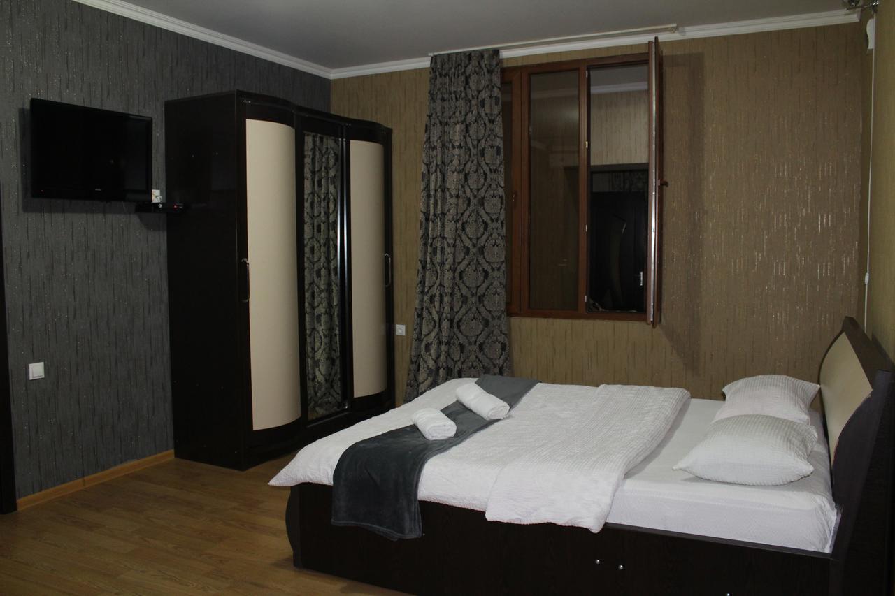Hotel Elegant Tbilisi Luaran gambar
